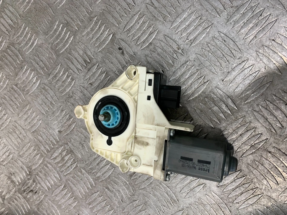 Audi A6 C6 2012 motor y regulador ventana delantera lado del conductor 8K0959802 #2 Foto 3 de 3