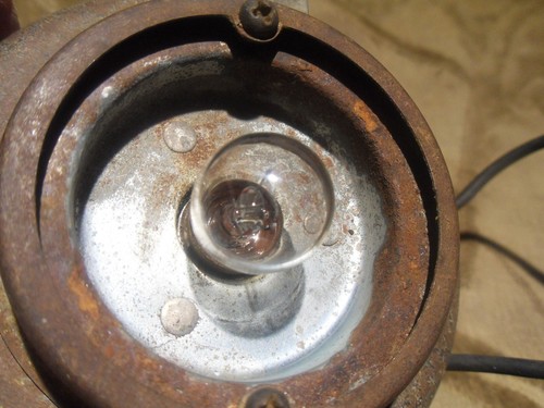1950's 1960's Pontiac Reel Out Trunk Under Hood Light Lamp. - Picture 4 of 14
