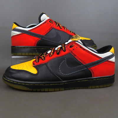 Nike Shoes - 2005 Dunk SB Low Sertig Pack - Sz 11 Mens - Chili Red 