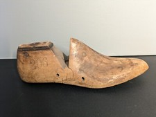 Vintage Wooden Shoe Form 8 1/2 D Woodright 1952