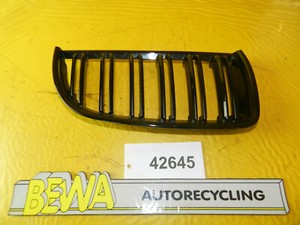 Kühlergrill  Niere vorne rechts  BMW E90 318i 3er  FS03901/R  Nr.42645