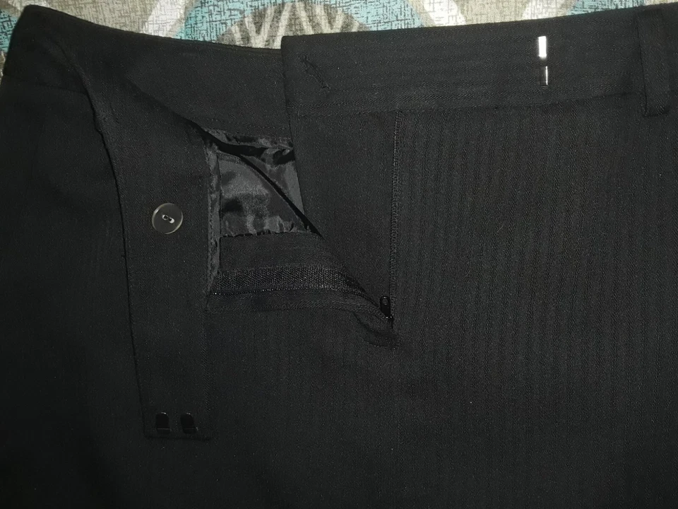 Jose Phine Black Business Dress Skirt - Size 6 Petite Stretch Frabric - Image 4 of 4