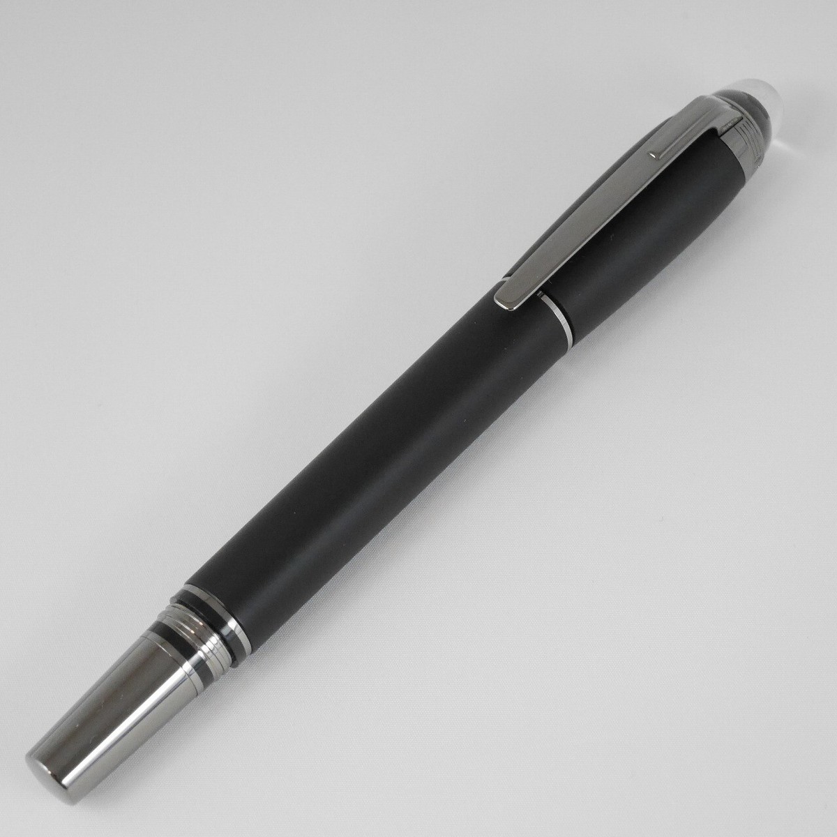 Montblanc Starwalker Ultra Black Precious Resin Fountain Pen