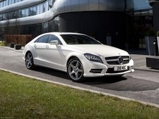 Cars mercedes benz cls 350 cdi uk version Desk Mat Stitched