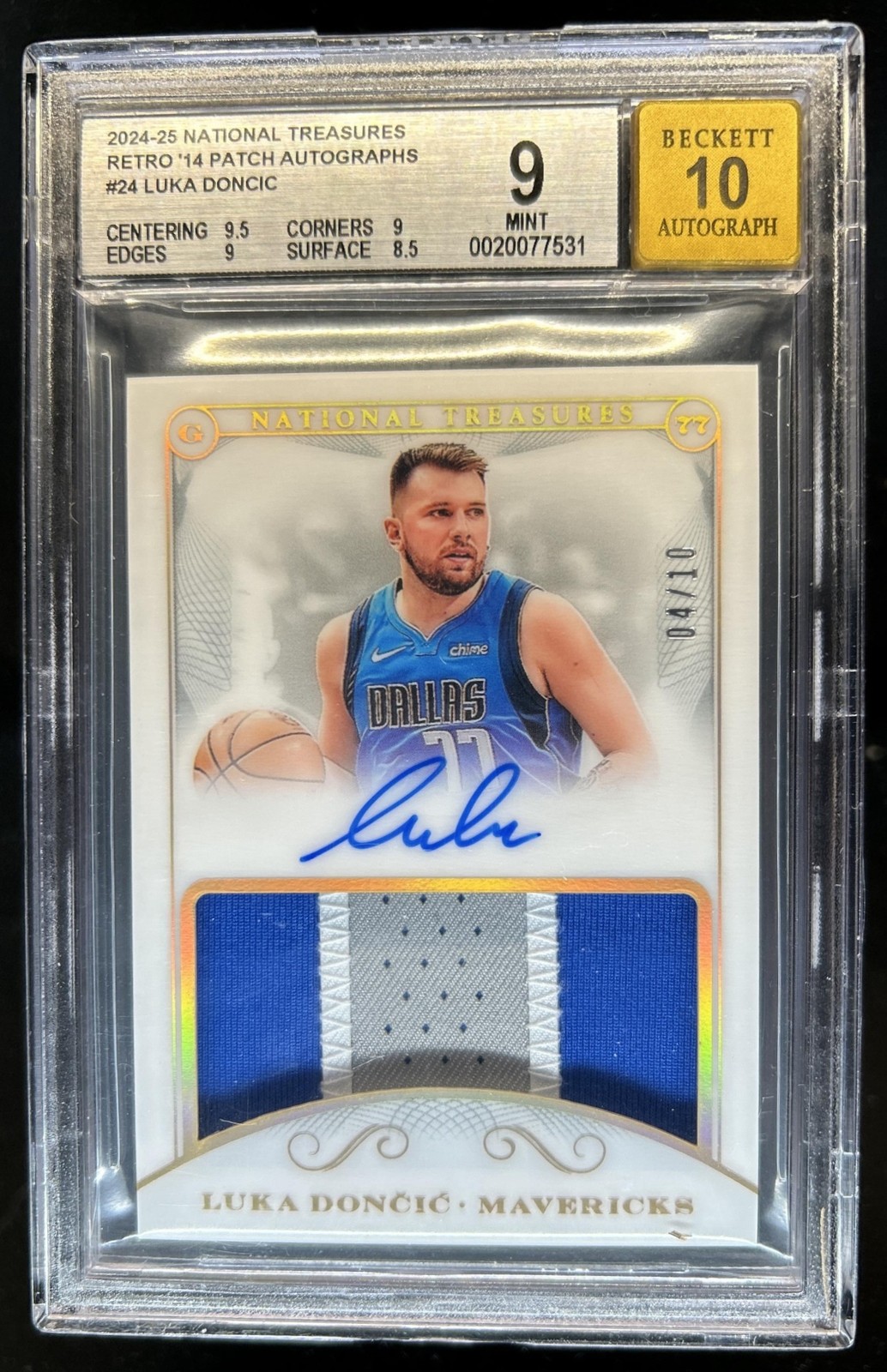 2024-25 National Treasures Luka Doncic Retro 2014 Patch Auto #/10 BGS 9/10