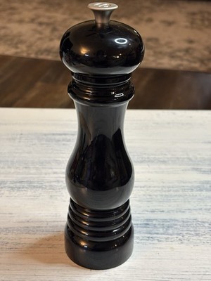 Le Creuset Salt Mill Grinder Black 8  H
