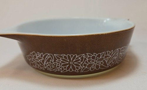 Pyrex Woodland Brown #471 Casserole 500ml White Floral Scroll No Lid Vintage - Picture 3 of 10