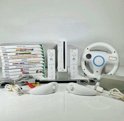 Nintendo Wii White Console X2 Controllers - 15 FREE GAMES * SAME DAY DISPATCH *