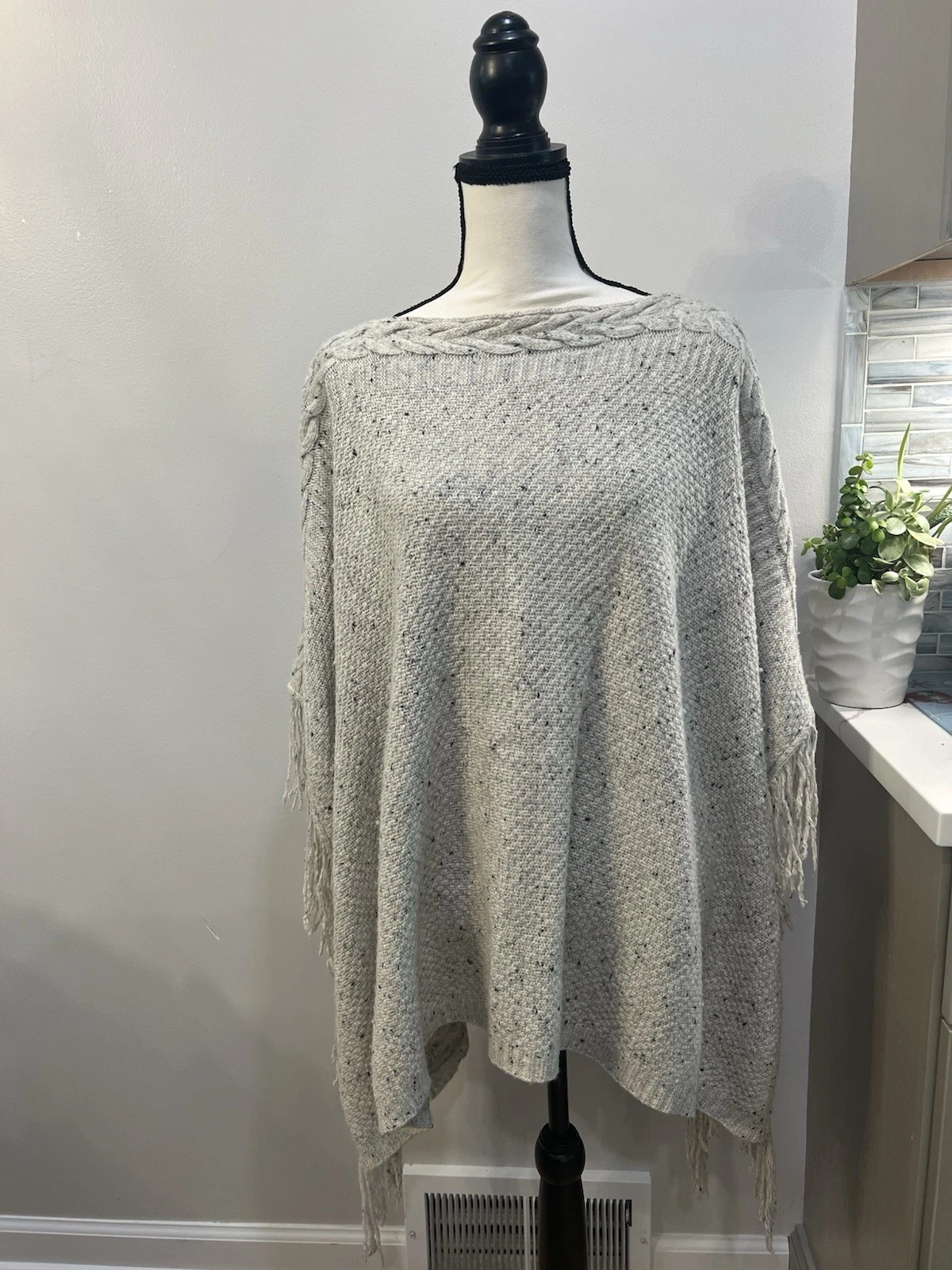 Lauren Ralph Lauren Light Gray Poncho Sweater wool blend OS