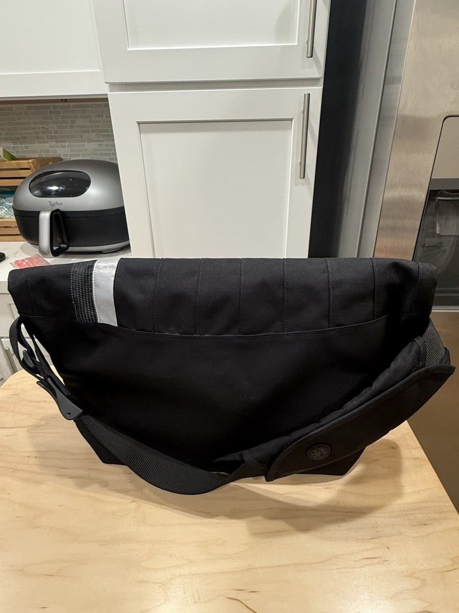 Crumpler Complete Seed Messenger Bag with Chrome Reflective Strip