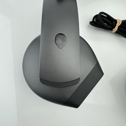 Alienware 520-AAQD AW510H Cuffie da gioco cablate 7.1 nere lato scuro - microfono rotto - Foto 2 di 9