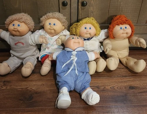 Vintage 1980s Cabbage Patch Kids Lot of 5 Dolls 1978 1982 See Description & Pics