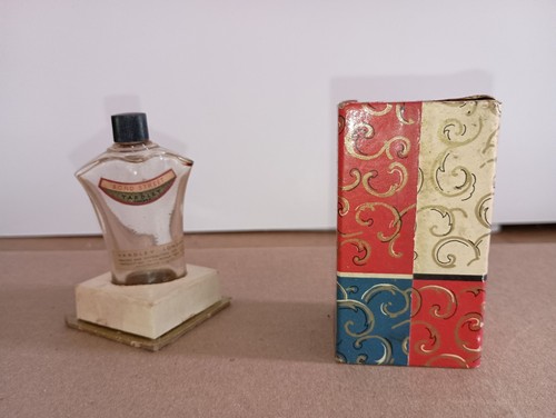 Yardley London Old Vintage Glass Perfume Small Bottle in Box