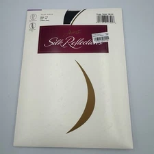 Hanes Silk Reflections Pantyhose Size AB Style 716 Non-control Silky Sheer Navy