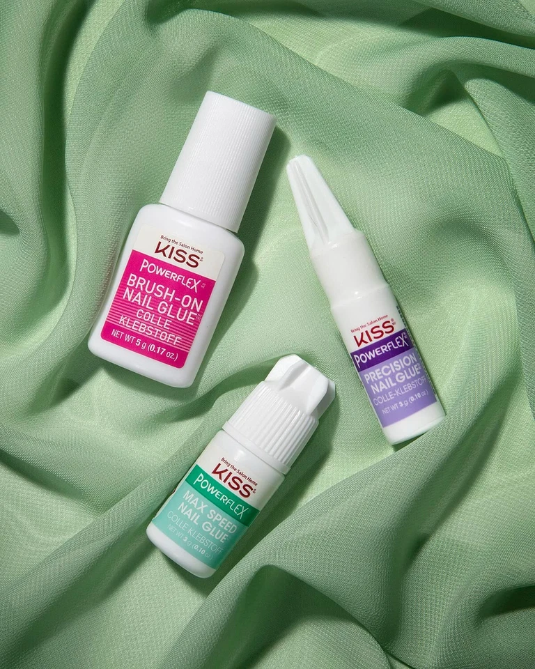 Pegamento de uñas KISS PowerFlex de máxima velocidad para prensar uñas, 3 g/0,10 oz (paquete de 1) Foto 4 de 4