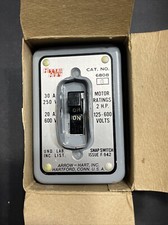 NEW ARROW HART 6808G SNAP SWITCH 30A 125-600V 2HP F-942