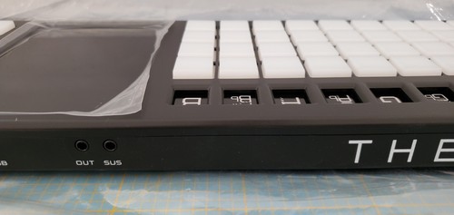 Kontroler MIDI Irijule TheoryBoard THY333 - Czarny_1.7_4 - Zdjęcie 14 z 15