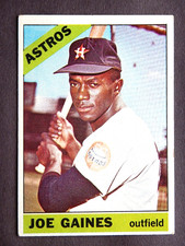 Joe Gaines #122 Topps 1966 Baseball Card (Houston Astros)*