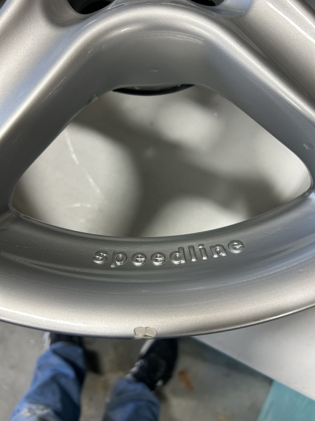 Speedline Magnesium Wheel Rim 18 Inch x 8.5  5X 114.3 16mm Offset Silver Ferrari
