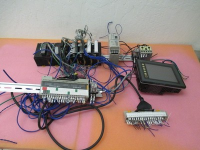 ATTOco controlSYS PLC W DISPLAY ATT0-CPU44 W/ 6 ATT0-xx, samsung PVU-2424,relay 