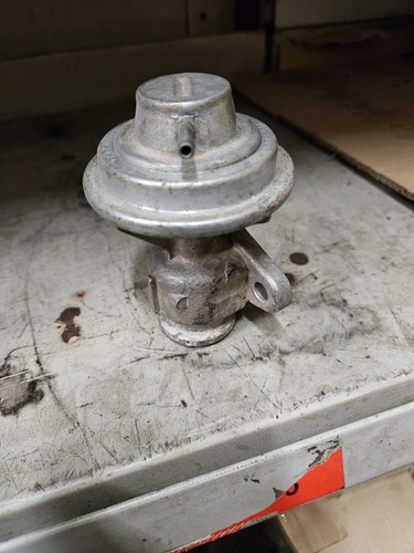 AGR Ventil Abgasrückführung 028131501F Pierburg VW Golf 4 Bora Sharan