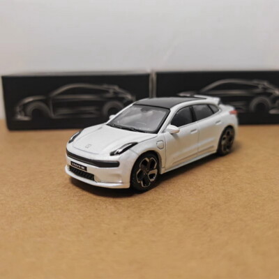 1/64 Scale Geely ZEEKR 001 White Diecast Car Model Toy Collection Gift