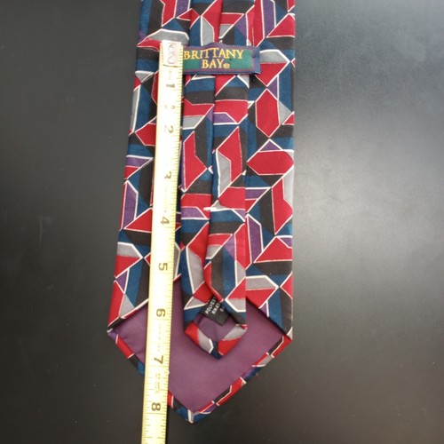 Brittany Bay Mens Formal Necktie Tie Geometric L 54" W 4" Polyester USA Made VTG - Picture 6 of 11