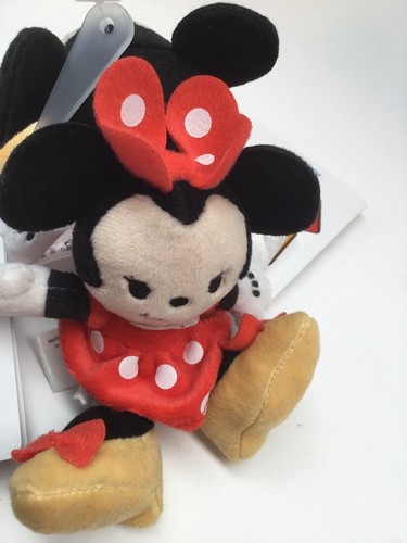 DISNEY Store MICKEY & MINNIE ~ SET DI 2 MICRO PELUCHE PICCOLI GRANDI PIEDI 3,5" H NUOVI CON ETICHETTE - Foto 6 di 11