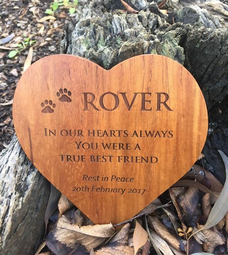 Pet Memorial Heart Shape Plaque personalised wood for outdoor use - Picture 6 of 9