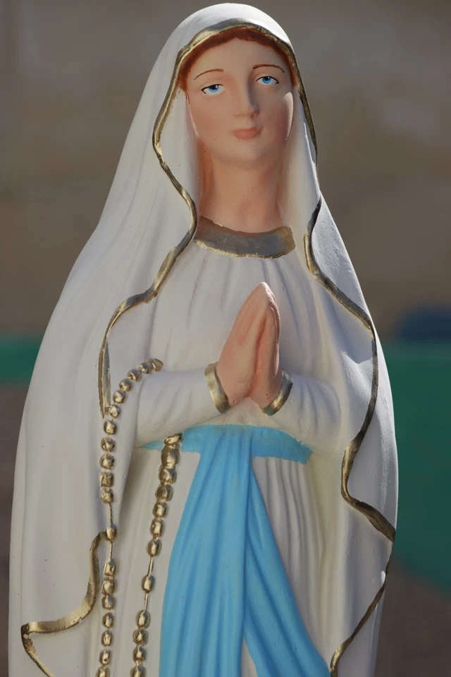 STATUA MADONNA DI LOURDES 80CM IN CEMENTO DIPINTA A MANO - Immagine 4 di 4