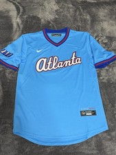 Ultimate Atlanta Braves Collector and Super Fan Gift Guide 36