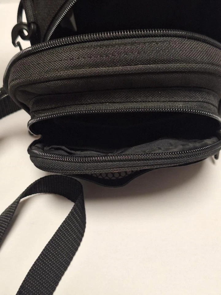 LOWEPRO 7" Camera Bag Case Pouch Shoulder Strap Black Pouch Multi pocket - Image 4 of 4