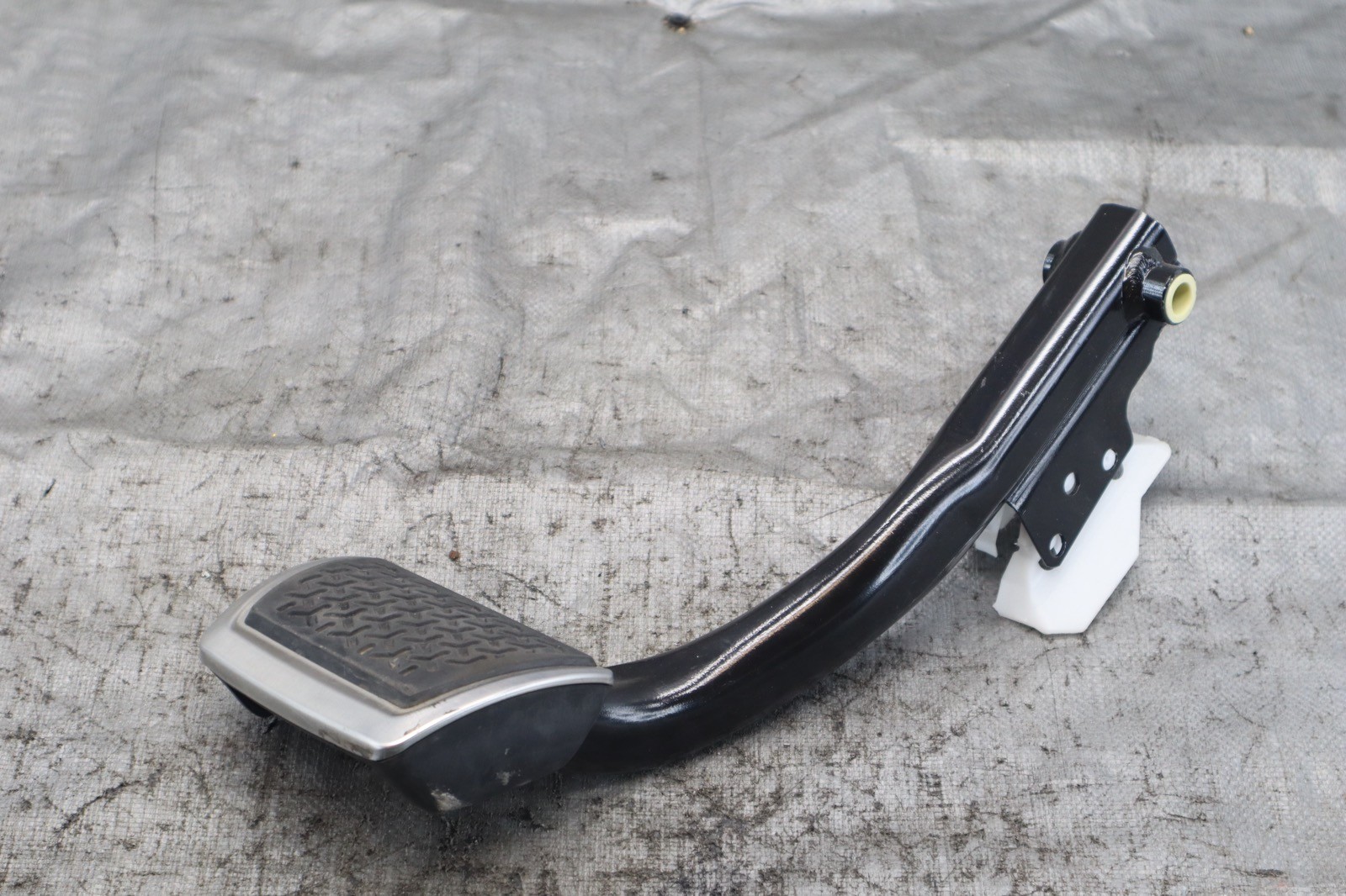 2019 LAMBORGHINI URUS 4.0L V8 OEM BRAKE PEDAL ASSY 4ML723140