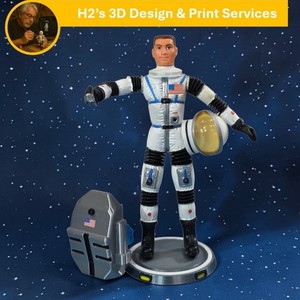 Major Matt Mason - all wires ok - with base,  Lunar Life Support Pack  & GUN