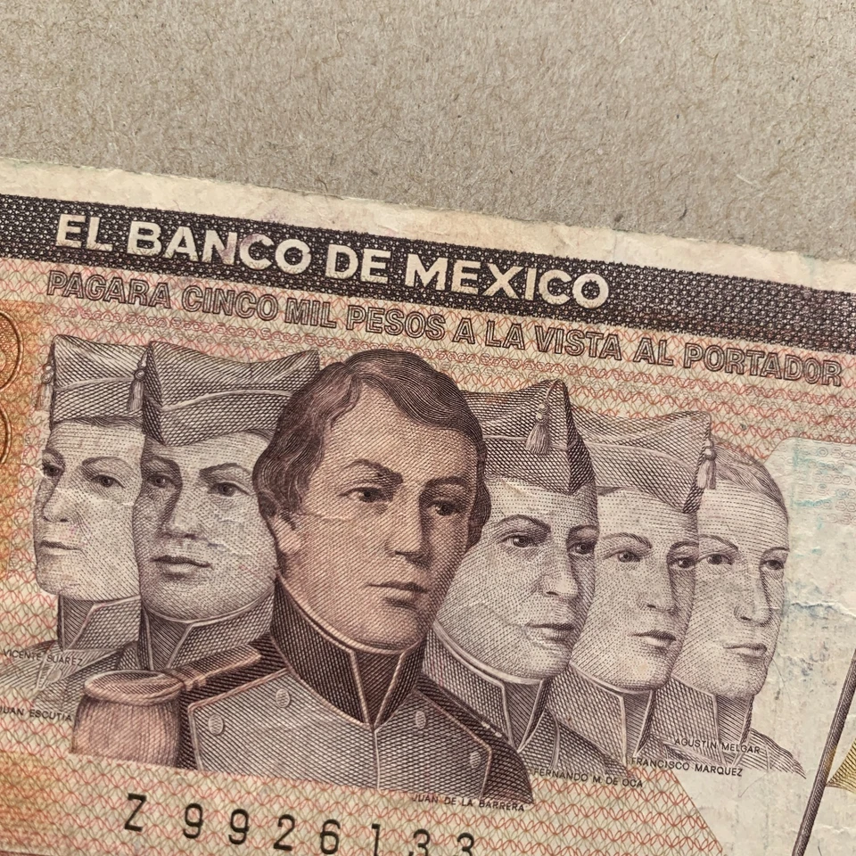 Billete de 5000 pesos moneda mexicana serie Z 1987 México Foto 3 de 4