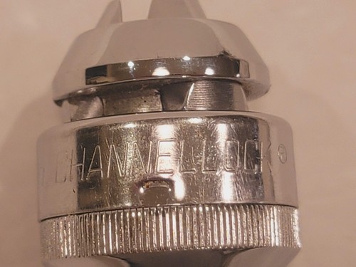 CHANNELLOCK ADJUSTABLE NUT DRIVER # 906 SAE/METRIC 3/8" DRIVE - Picture 4 of 6