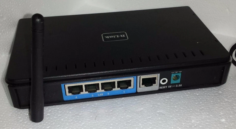 D-Link G WBR-2310 108 Mbps 4-Port 10/100 Wireless G Router (WBR-2310) - Image 4 of 4