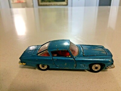 CORGI コーギー　ミニカー　GHIA L6.4 WITH CHRYSLER Corgi Toys Ghia L6.4 w/ Chrysler V-8 Engine+Dog 1:43 Die