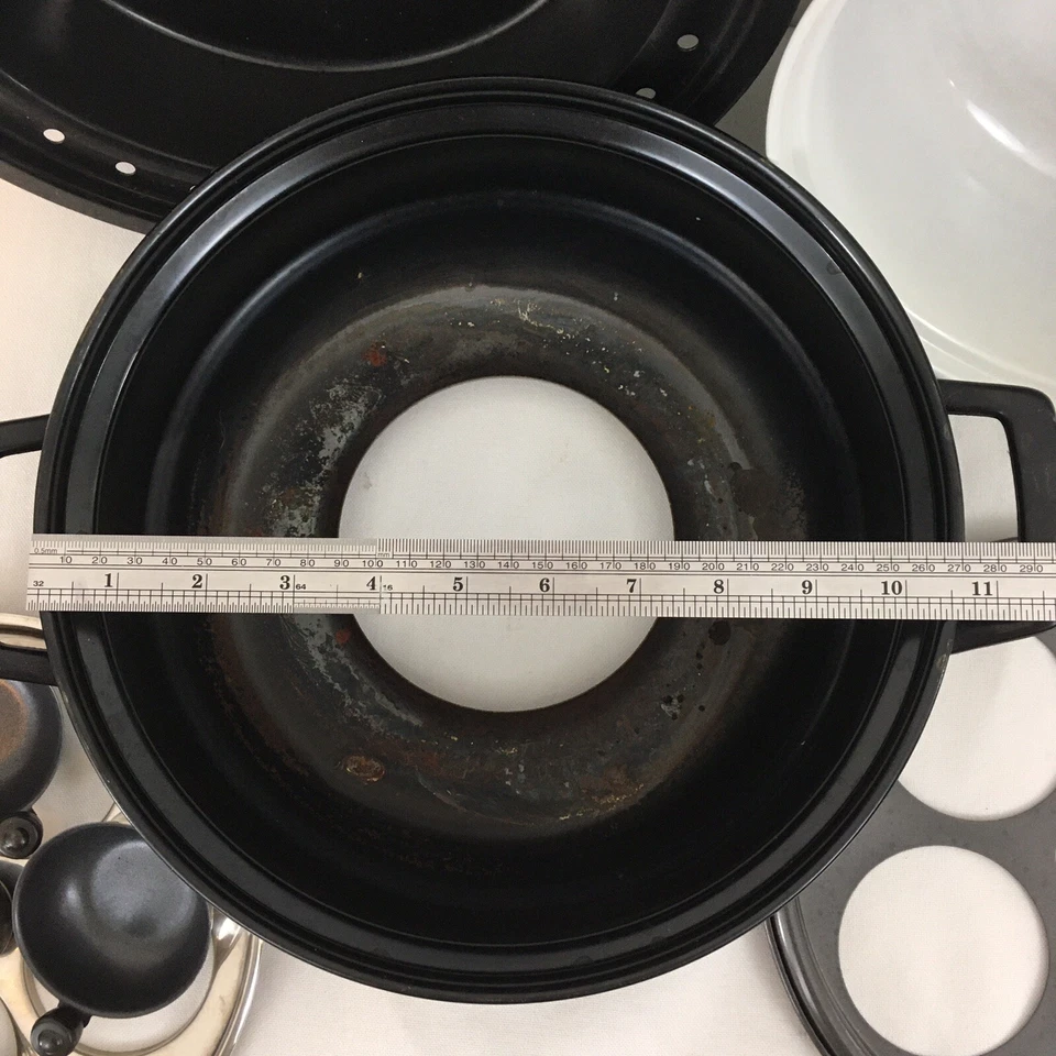 Белый эмалированный металлический плита 4 чашки винтажный яйцо браконьер комплект - Изображение 4 из 4