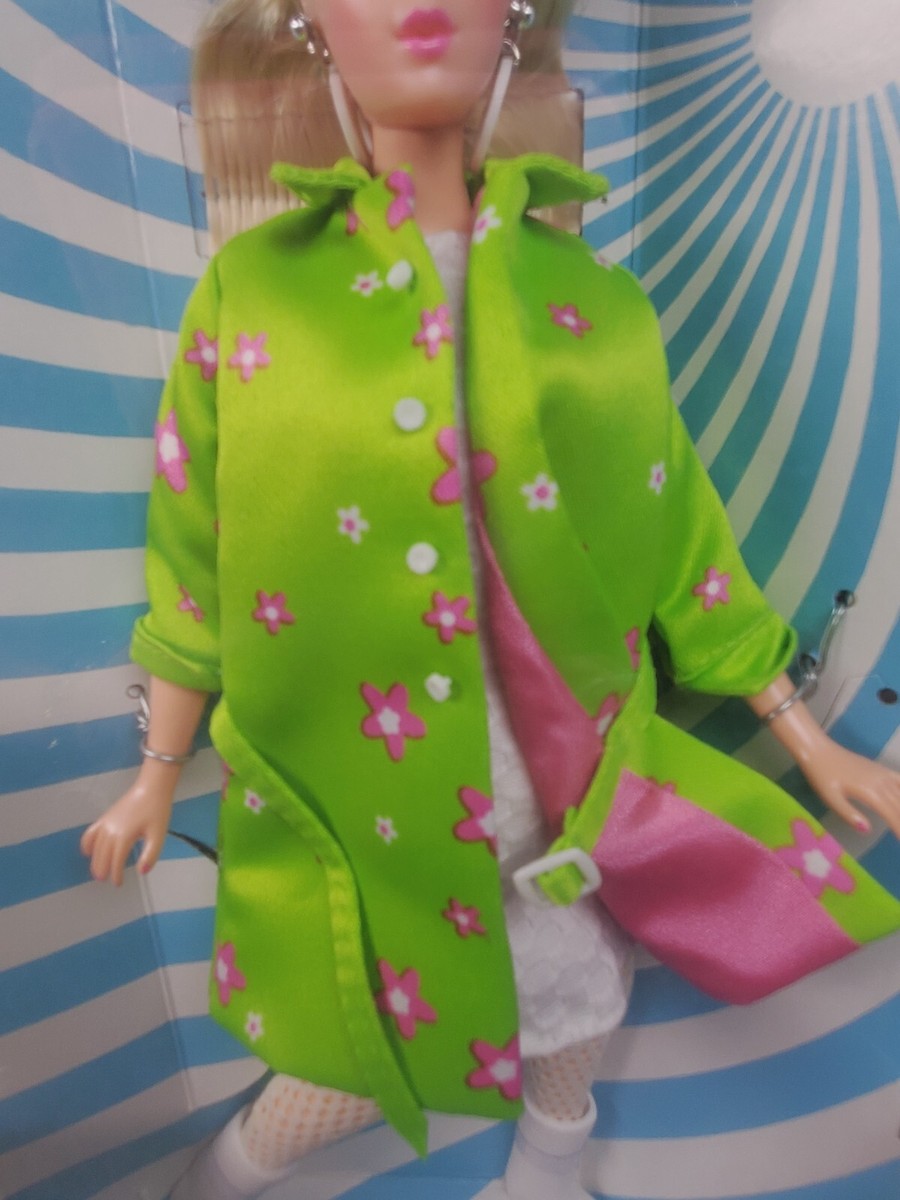 NEW 1998 Twist 'N Turn Collection Far Out Barbie Doll Mattel