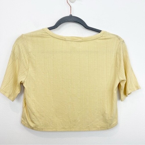 Free People Beach Yellow Short Sleeve Button Crop Tee Size XS/S - 第 4/7 張圖片