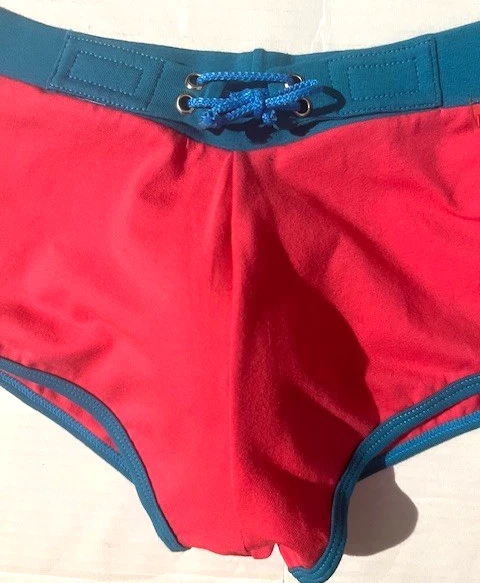 Nuevo PIKANTE Hombres Rojo Pantalones Cortos Deportivos Baúl Calzoncillo Talla M Foto 4 de 4