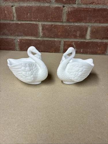 Vintage Imperial Milk Glass Swan Pair Lot