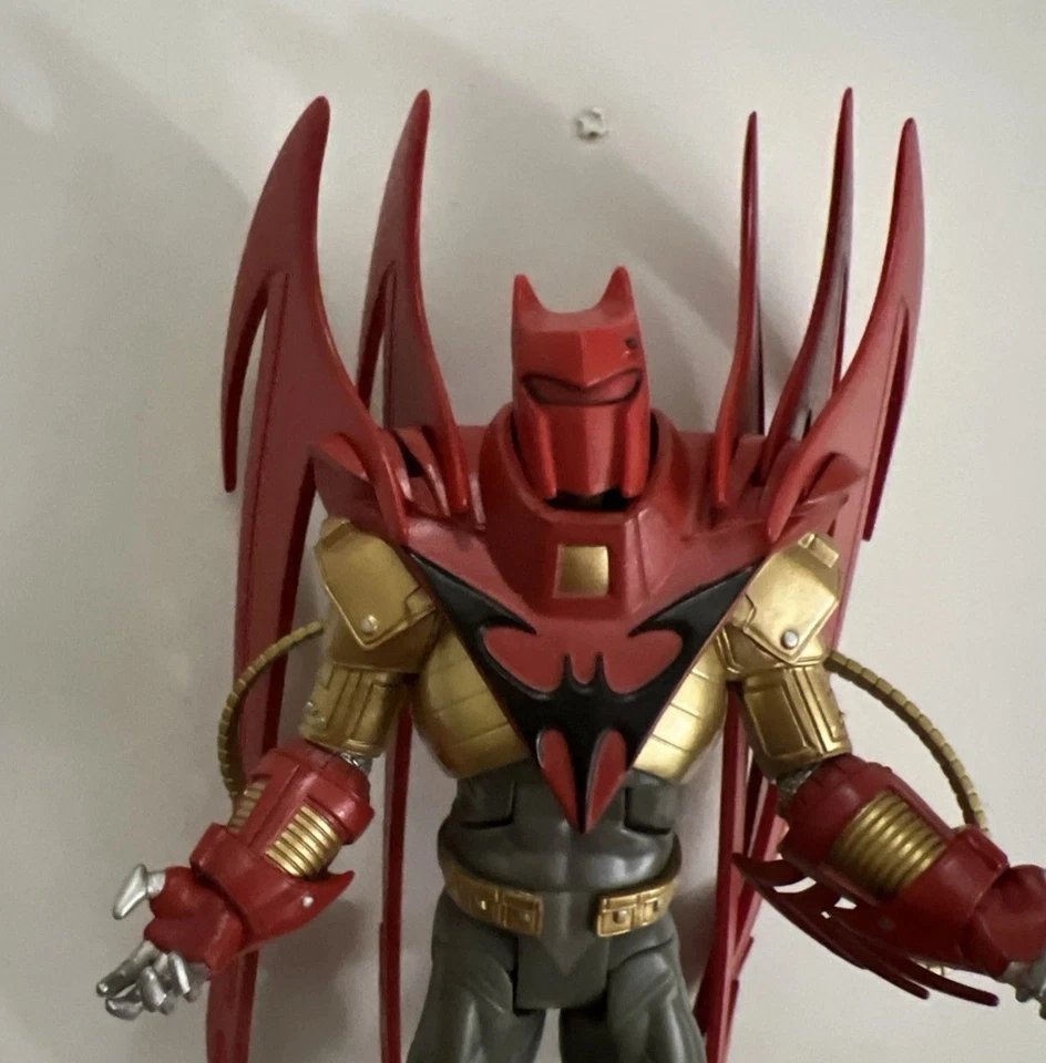 Mattel DC Multiverse AZRAEL BATMAN ARMOR Knightsend 7" Action Figure - Image 4 of 4