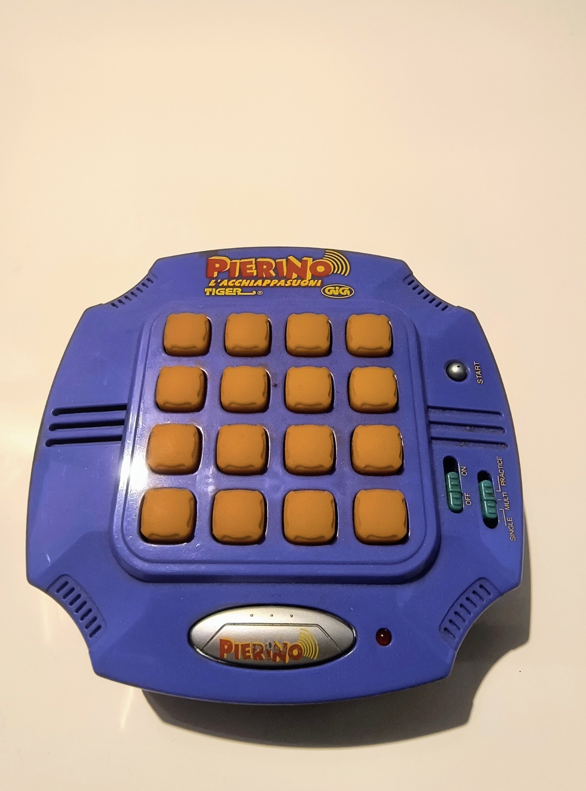 Tiger Electronics Pierino gioco elettronico portatile blu 8-11 anni MPN Pierino