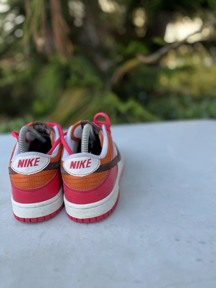 Zapatos bajos Nike Dunk (talla para niños: 6 años) (talla para mujer: 7,5) Foto 4 de 4