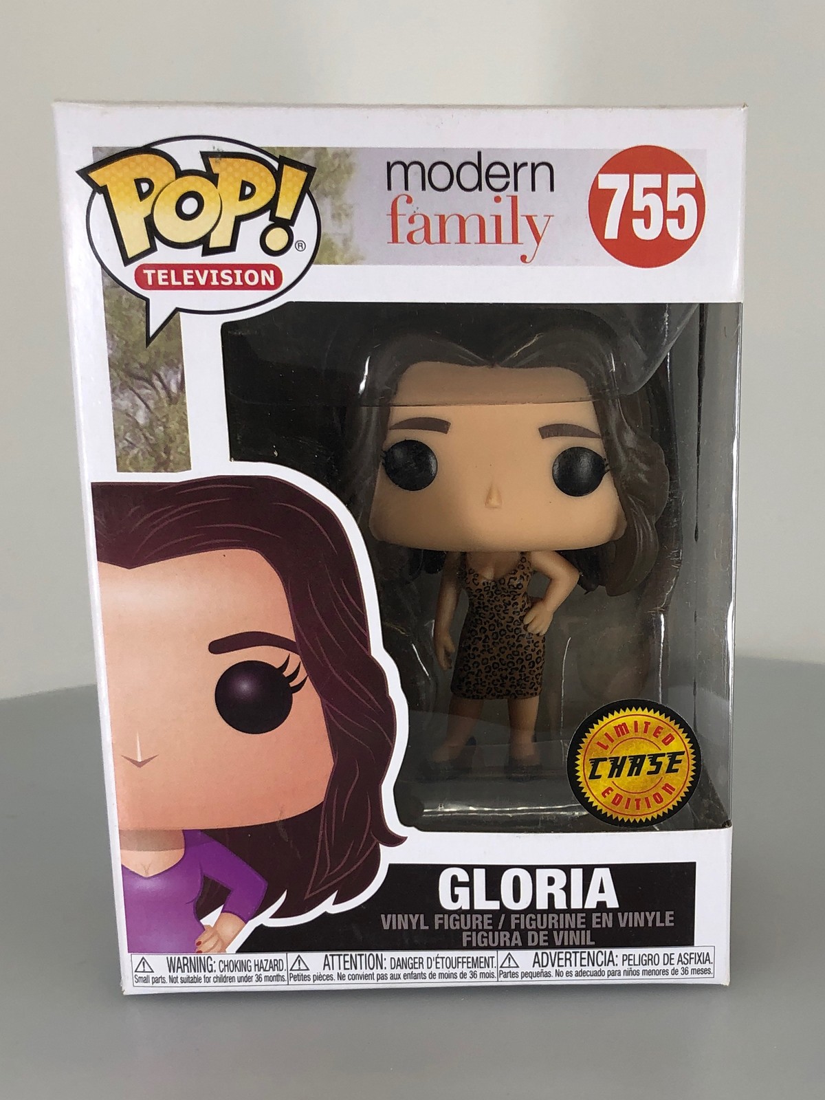 Funko Pop! Televisión Moderna Familia Gloria Leopardo Impresión Persecución #755 Dañado
