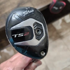 Titleist TS2  17° 5 Wood, RH.  Senior/Ladies  FLEX.   41.5".