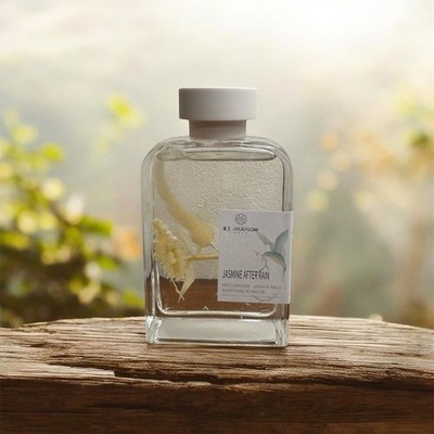 Luxury Reed Diffuser Jasmine After Rain Elegant Home Fragrance 6.8 oz 200ml