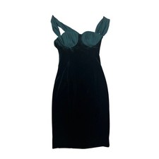 House of CB London Eleanor Velvet Dress in Green